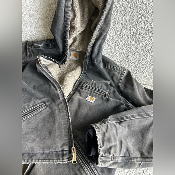 ✨SOLD✨Vintage Wmn’s Carhartt Jacket - Picture 1 of 5